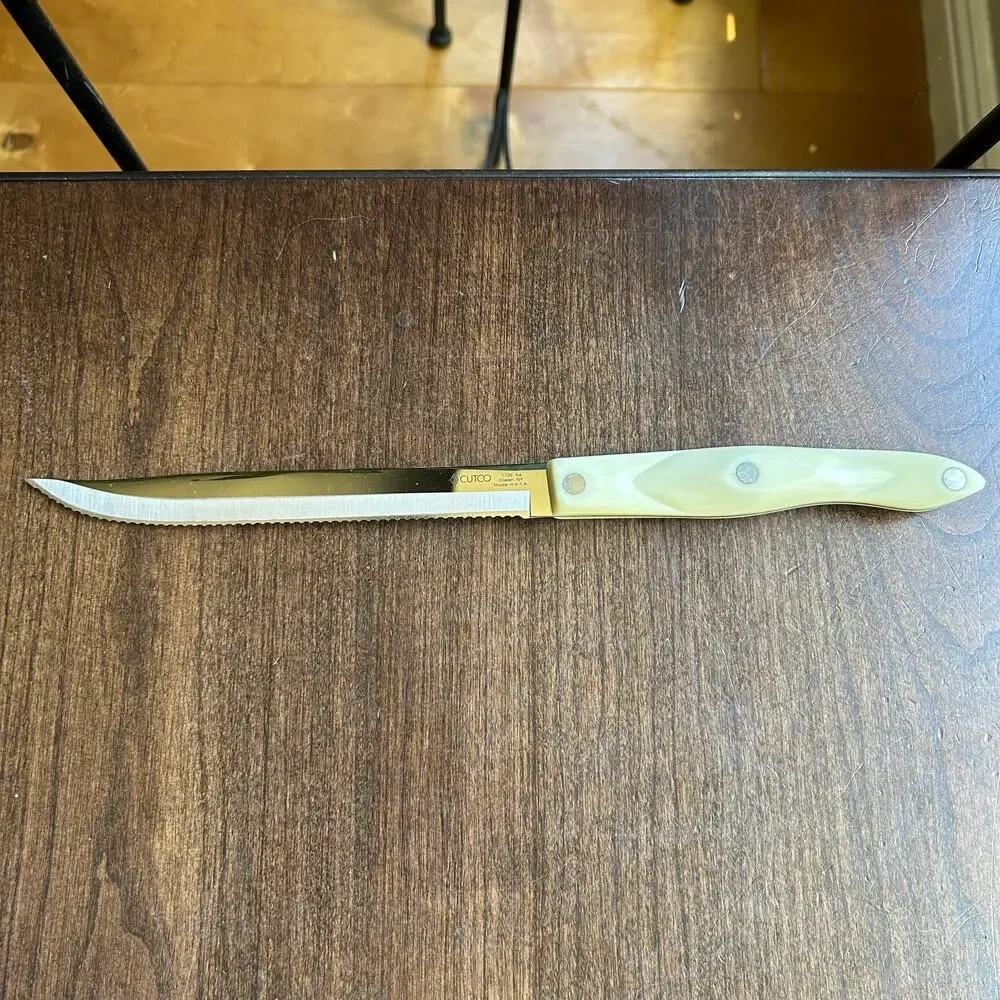 Cutco 1729 KB Petite Carver Kitchen Knife Pearl White Made in USA